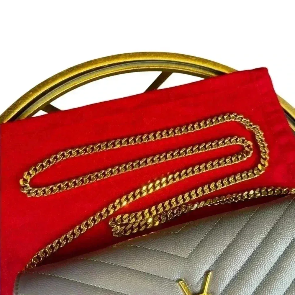 Yves Saint Laurent YSLwalllet on chain wok Gray - Image 4