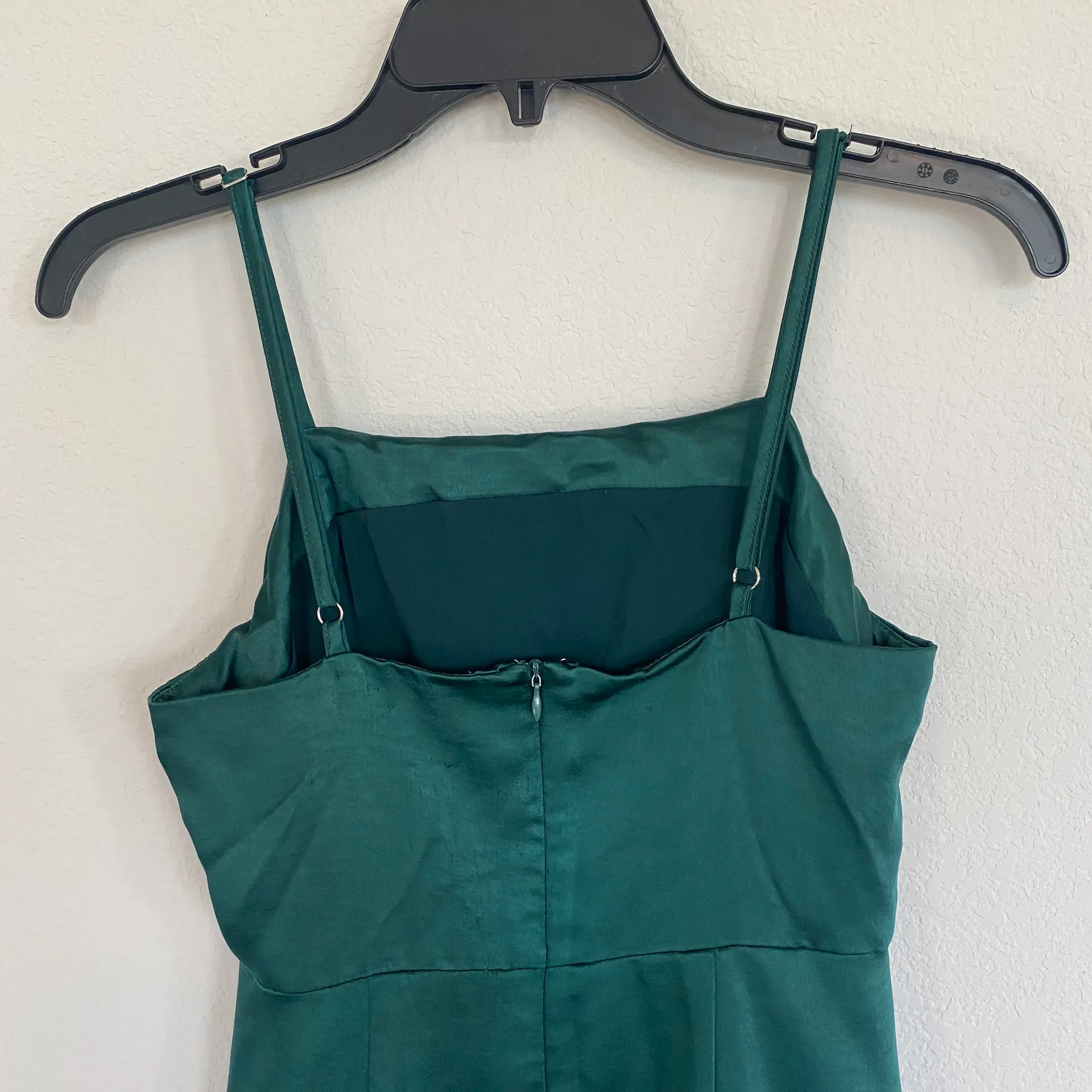 Lulu’s Emerald Green Satin Mini Dress With Ruffle Detail Size Small - Image 6