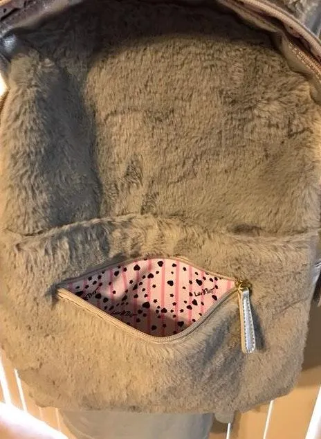 Koala Hooded Back Pack - Image 8