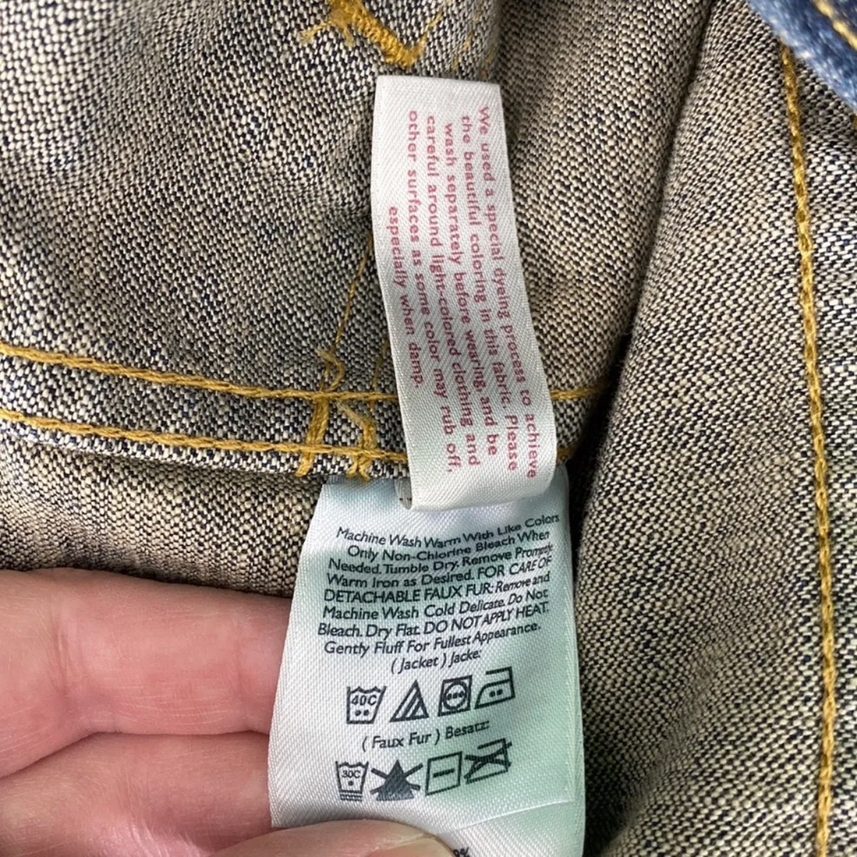 Classic Faux Fur Collar Denim Jean Jacket - Image 15