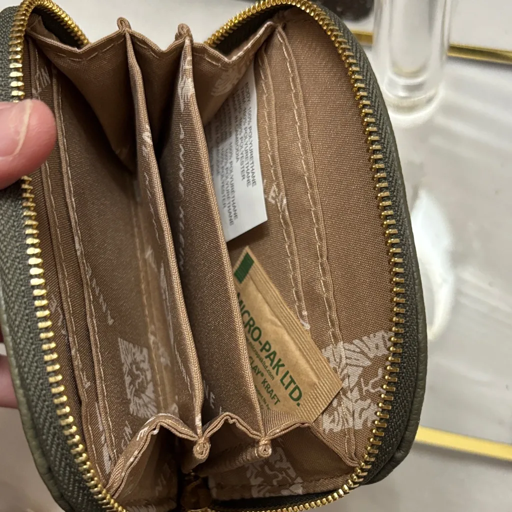 Anne Klein Dark Green Key & Card Holder - Image 2