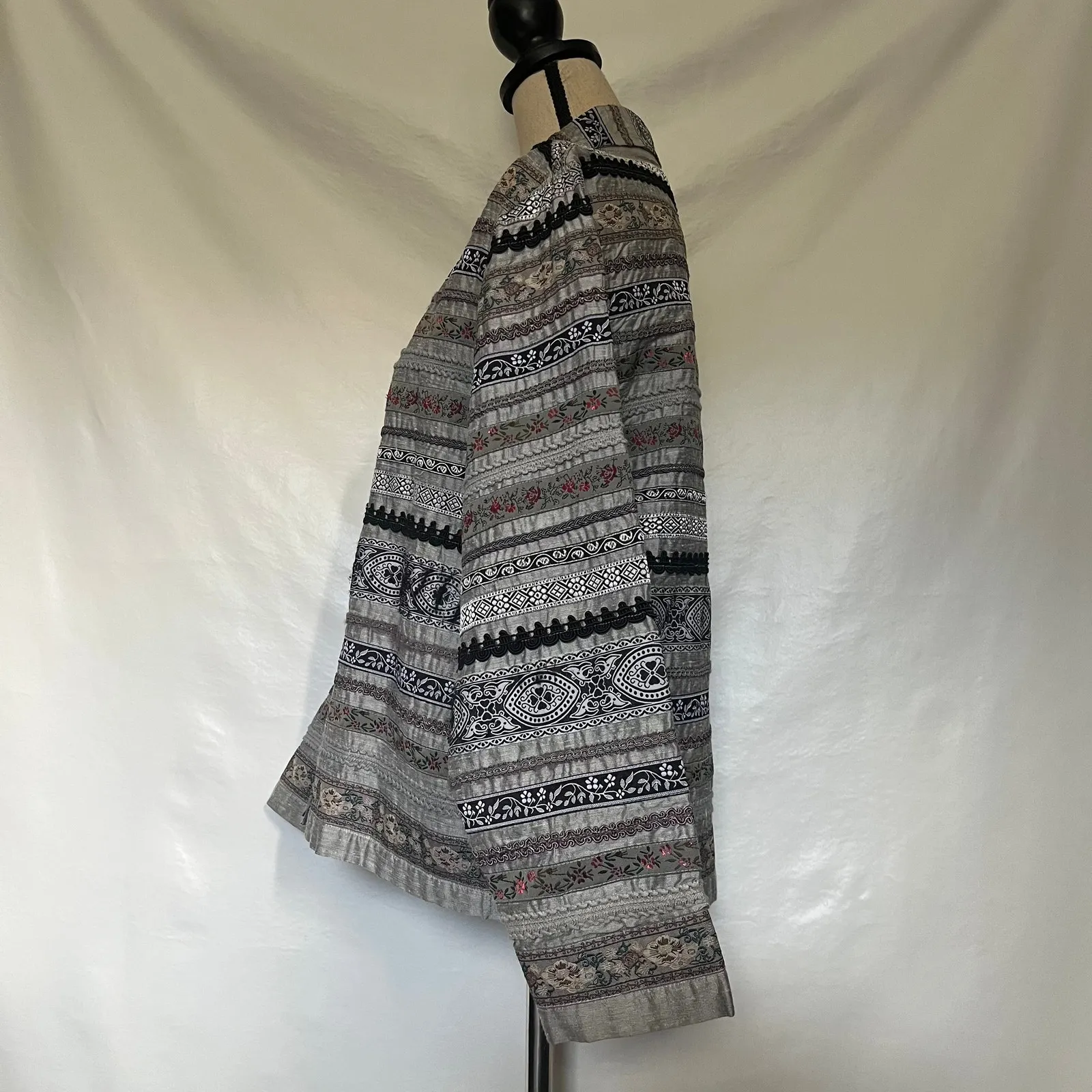 Tantrums Collection Silk Jacquard Womens Jacket 8 Boho Artsy 90s Cottage Retro Tan - Image 3