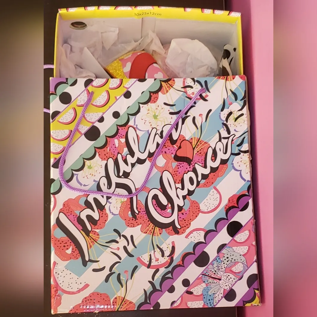 Brand New Rare Irregular Choice Deckchair Diva in pink red yellow sz 39 - Image 9