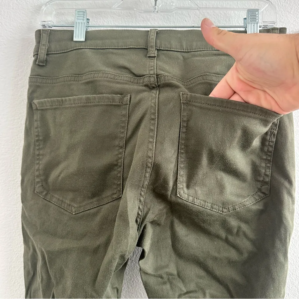 Express Distressed High Rise Olive Green Pants Size: 6 SHORT - Image 9