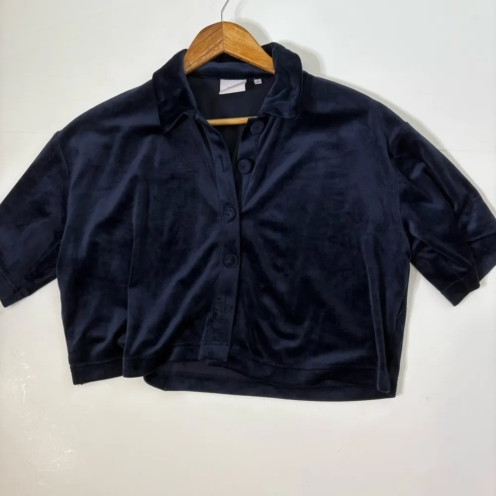 NIA 2 Piece Lounge Set Navy Blue Top Small, Bottoms Medium - Image 2