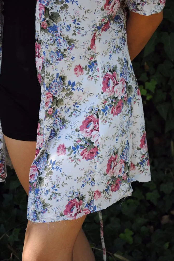 Betsy’s Things 90s Summer Dress  - Image 6