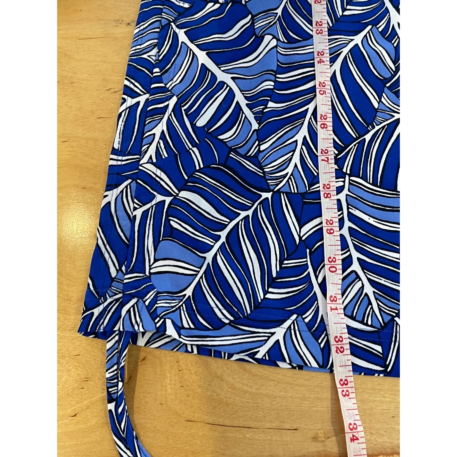 Coolibar Tidal Wave Swim Rash Guard Long‎ Sleeve Blue Leaf Print Swimsuit Top Size M - Image 10