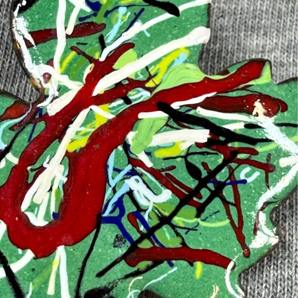 Abstract Painted Enamel Maple Leaf Brooch Pin Jewelry Women Retro Vintage Colors Red - Image 9