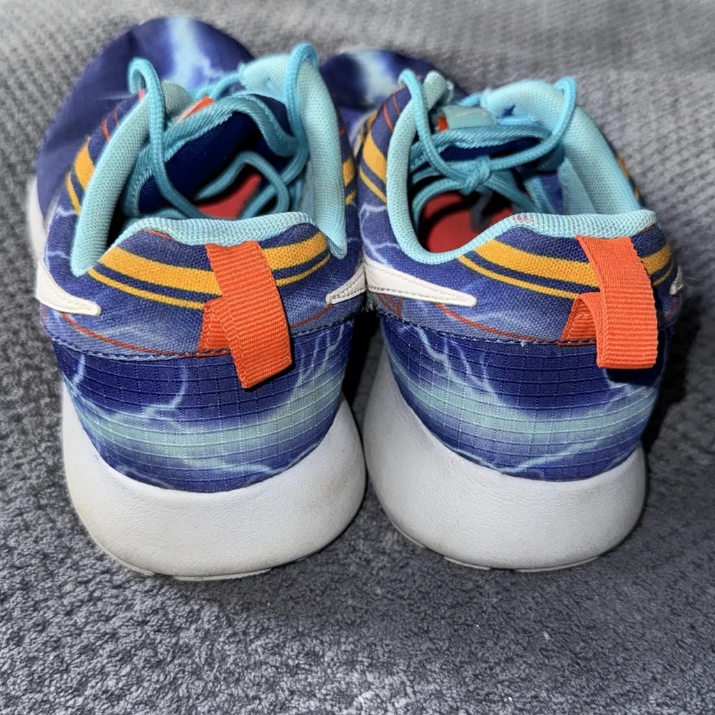 Nike Roshe One Print Lightning Sneakers Youth 6.5Y Women’s 8 Blue Multi‎ Color - Image 5