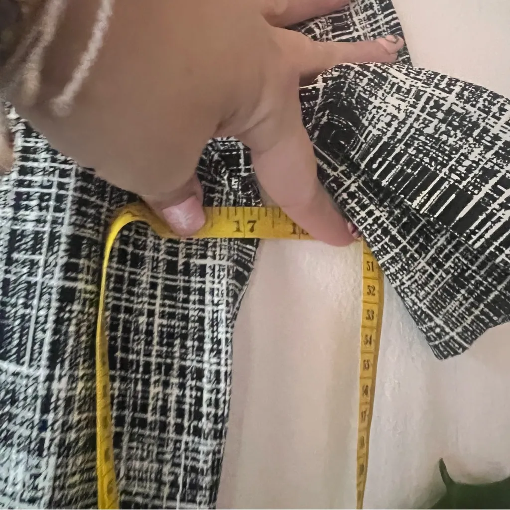 Theory Rijik B Configure Stretch Knit Sheath Dress Black‎ Crosshatch SIZE 8 - Image 5