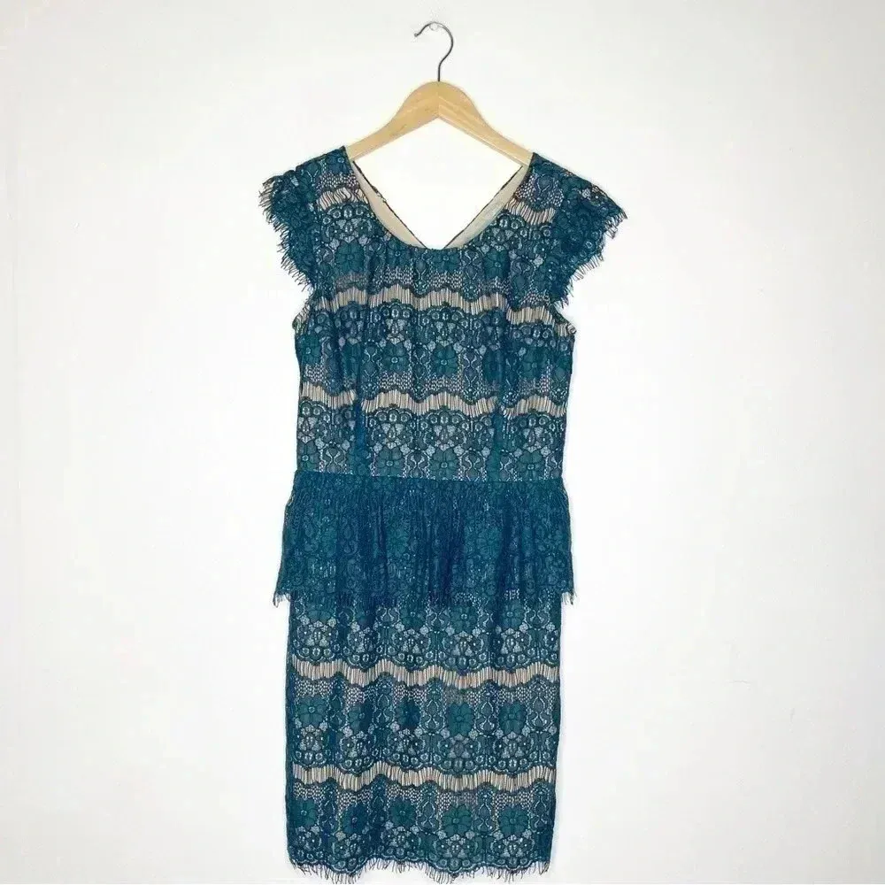 Anthropologie Maeve Elsa Green Lace Overlay Peplum Dress Size Small - Image 3