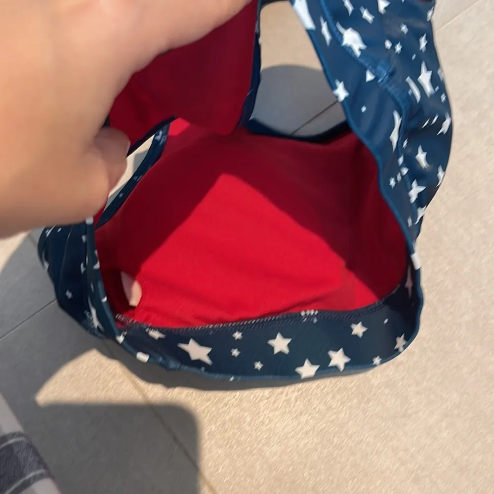 WAVE LIFE Women XS White and navy blue stars sport bra Americana - Image 4