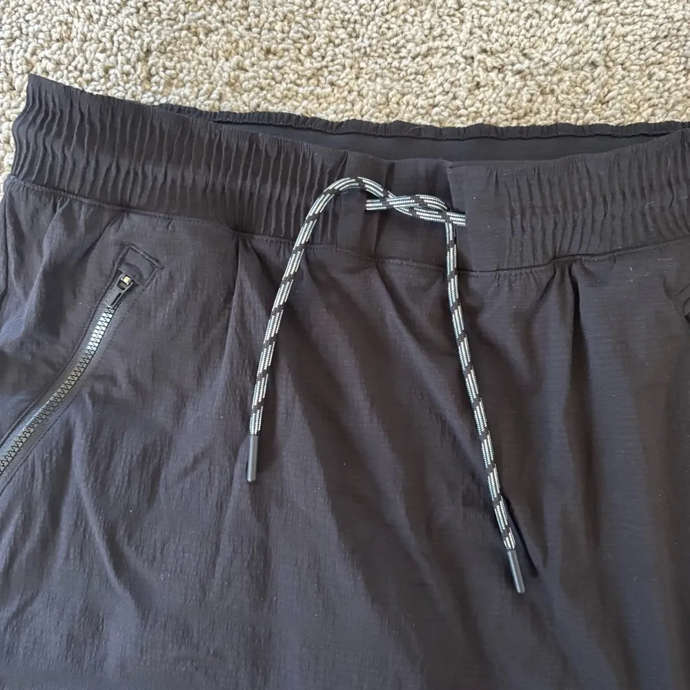 Athleta Black Tennis Pull On Skort Size 6 - Image 2