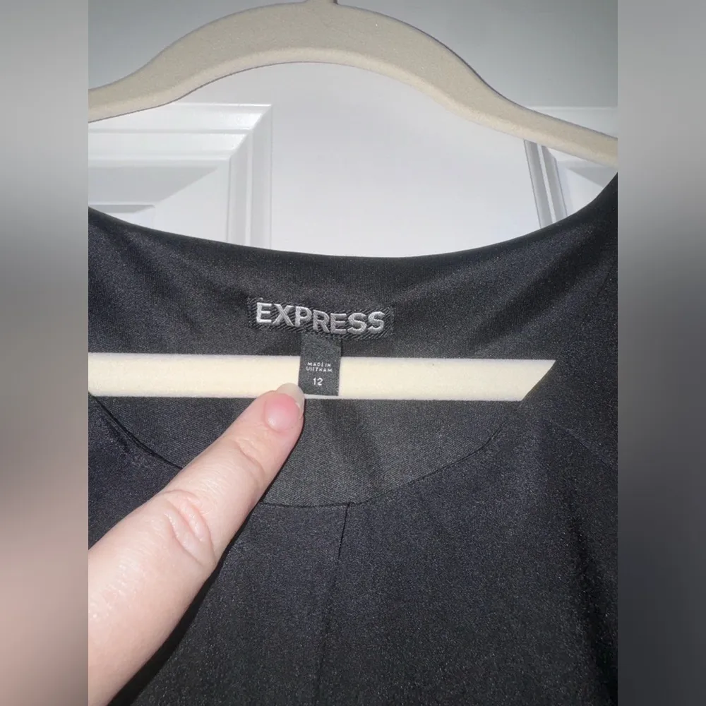 Express Black Sleeveless A-Line Midi Dress - Image 2