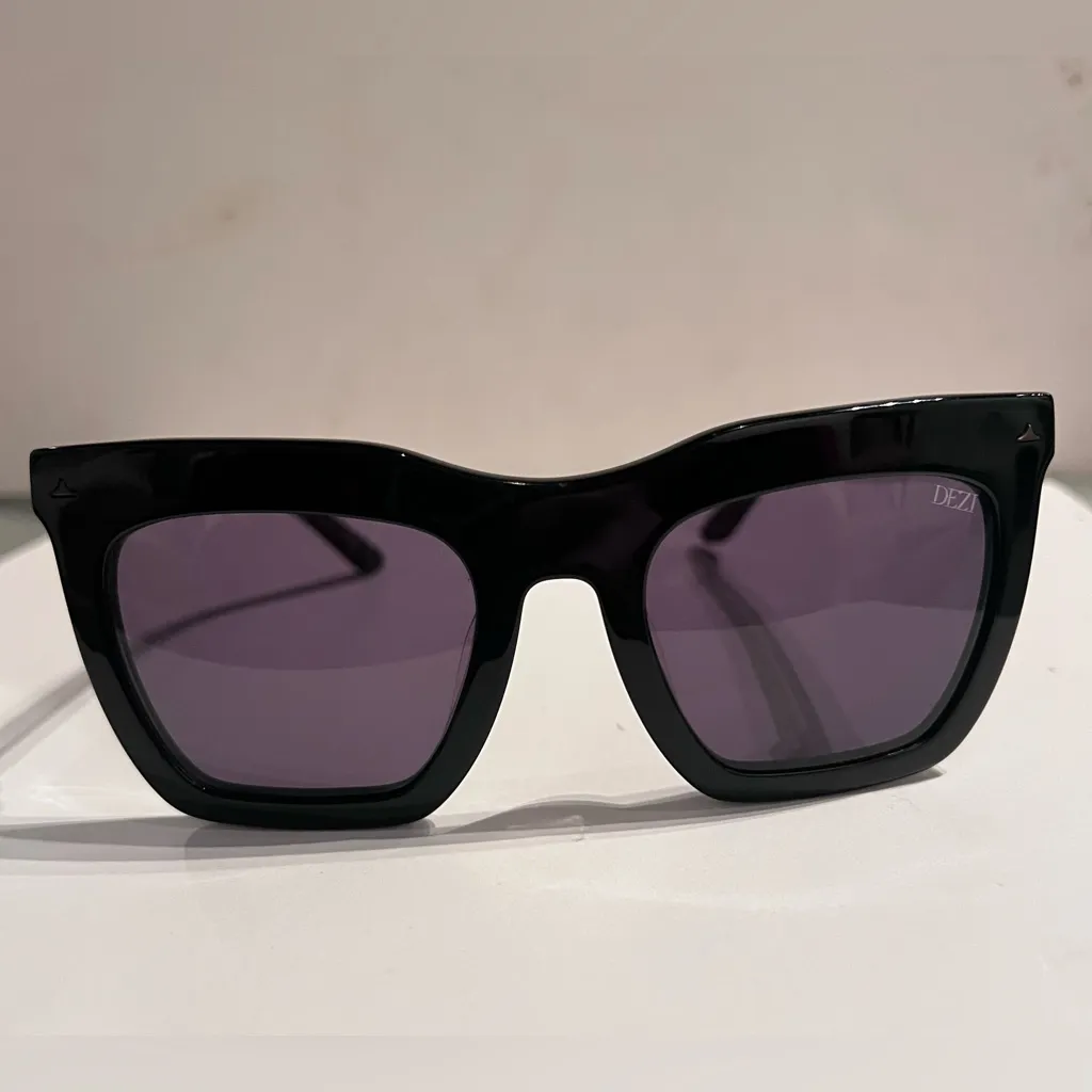 DEZI Fall Back Sunglasses Square Black Frame 53 - Image 4