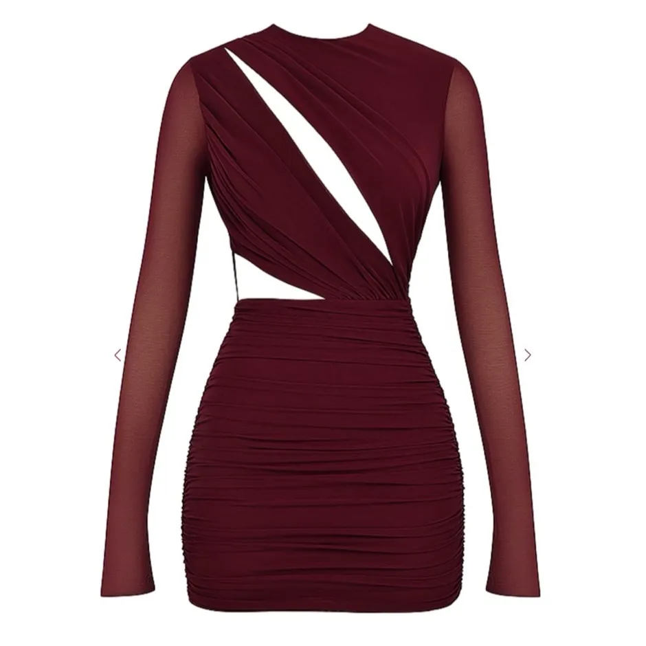 House of CB Lucinda Cutout Mini Dress Long Sleeve Mulberry - Image 4
