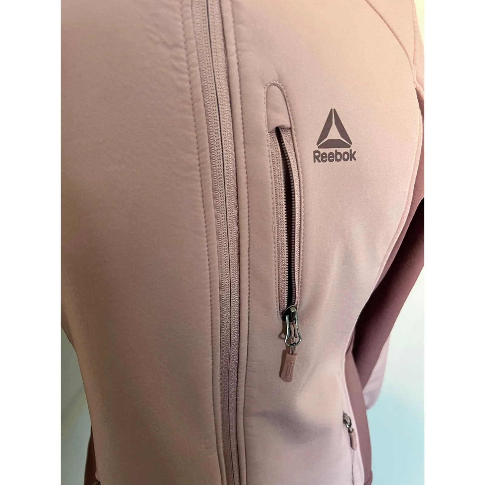 Reebok Full Zip High Neck Jacket with Pockets Small - Image 10