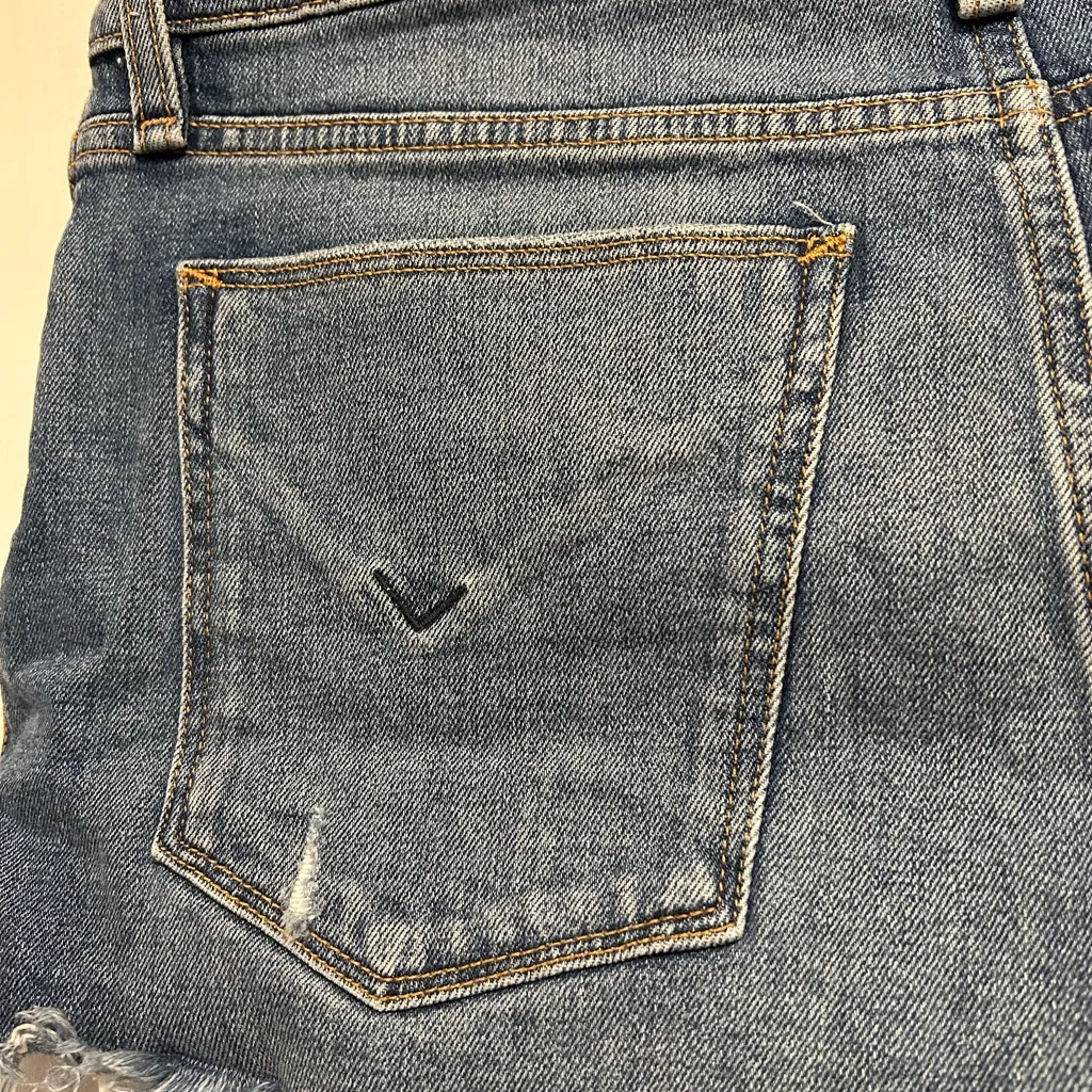 Hudson Los Angeles Classic Blue Denim Frayed Shorts Size: 27 - Image 5
