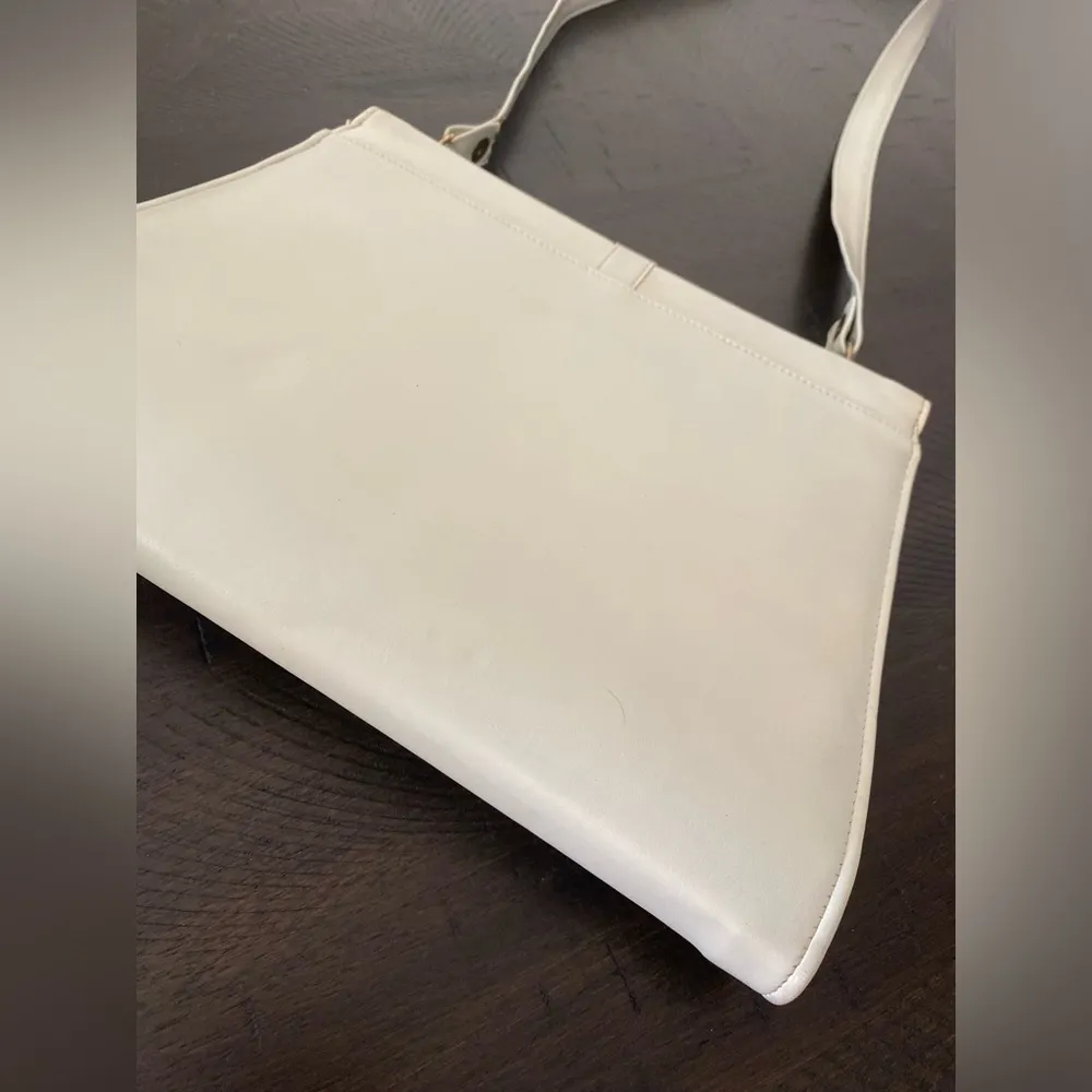 VTG 90s 80s Patent Leather Retro White Geometric Design Shoulder Purse - Image 9