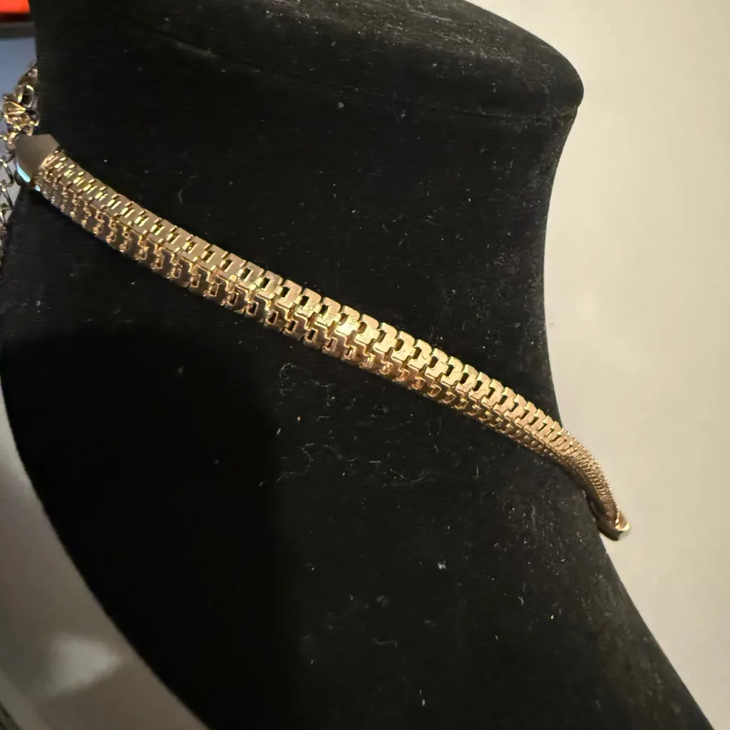 Gold and Turquoise Necklace - Image 4