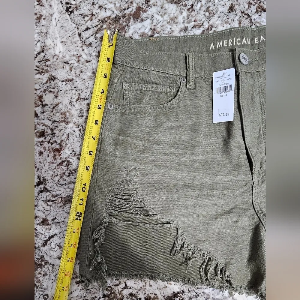 American Eagle Highest Rise Mom Shorts Green Size 14 - Image 6