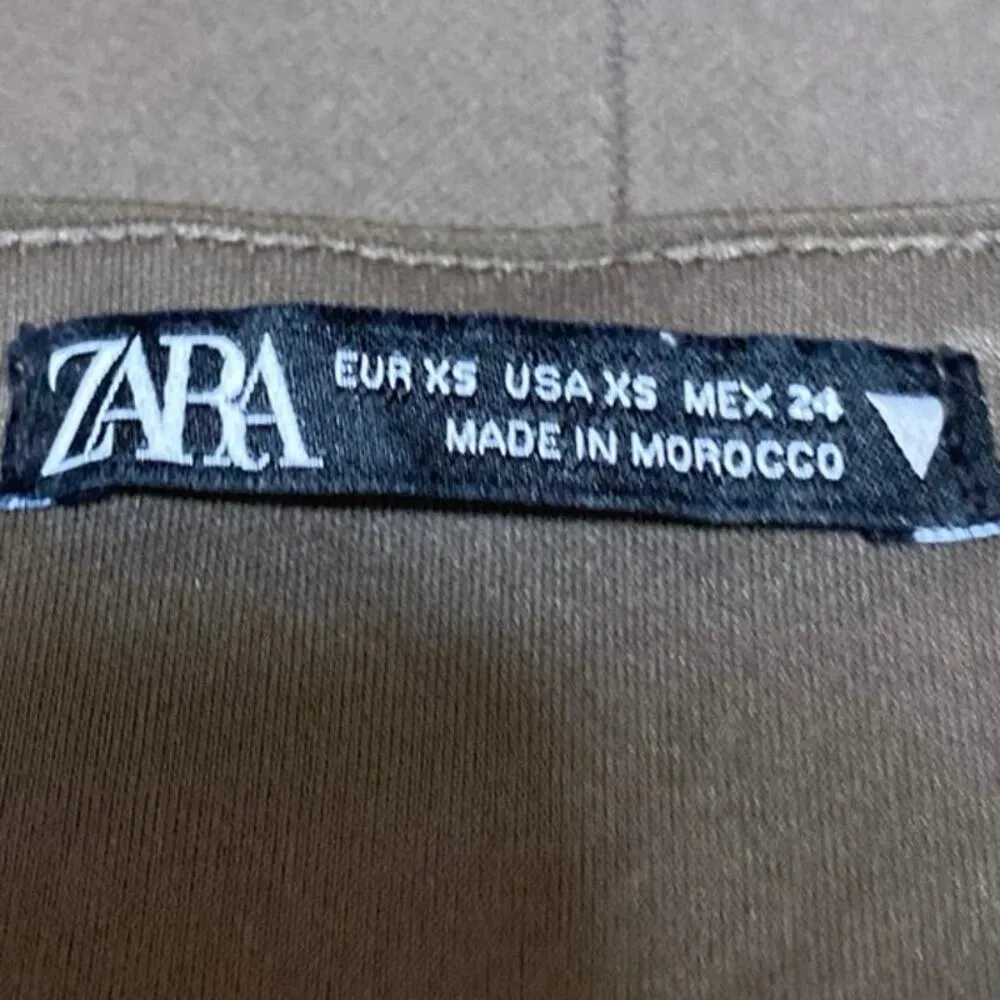 Zara Women's Green Sleeveless V-neck Corset Bustier Bandeau Crop Tank Top Sz XS - Image 3