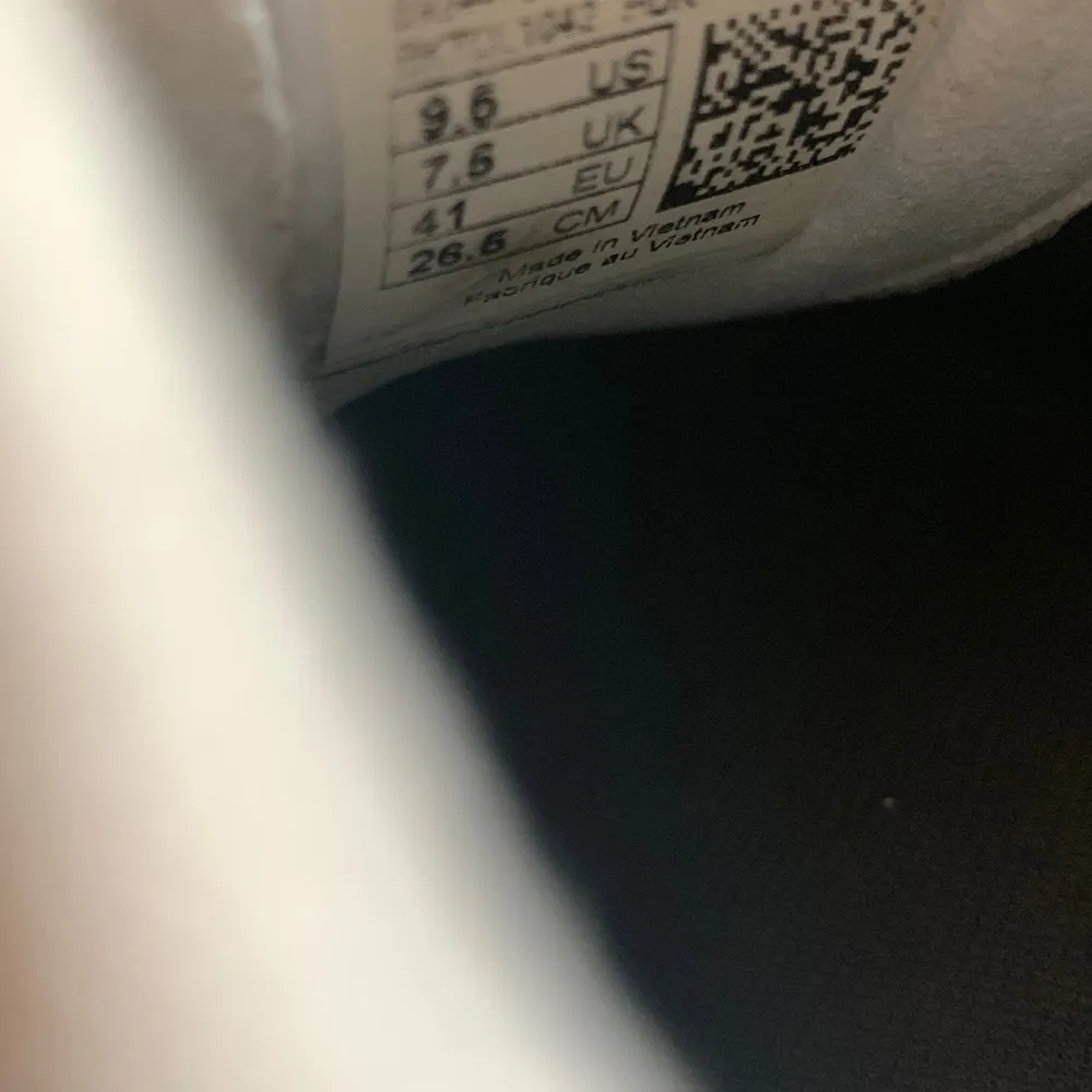 New Balance 996 sneakers size‎ 9.5 - Image 3