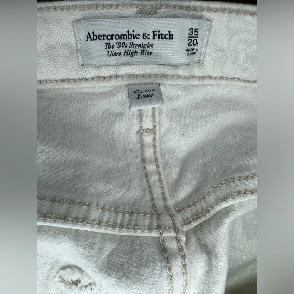 Abercrombie & Fitch The 90’s Straight Ultra High Rise Jeans Size 35/20 White - Image 7