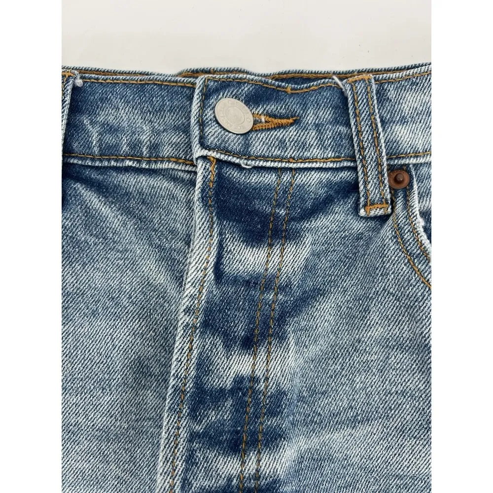 Cello High Rise Cut Off Demin Shorts Women's Sz Medium Distressed Boyfriend - Image 3