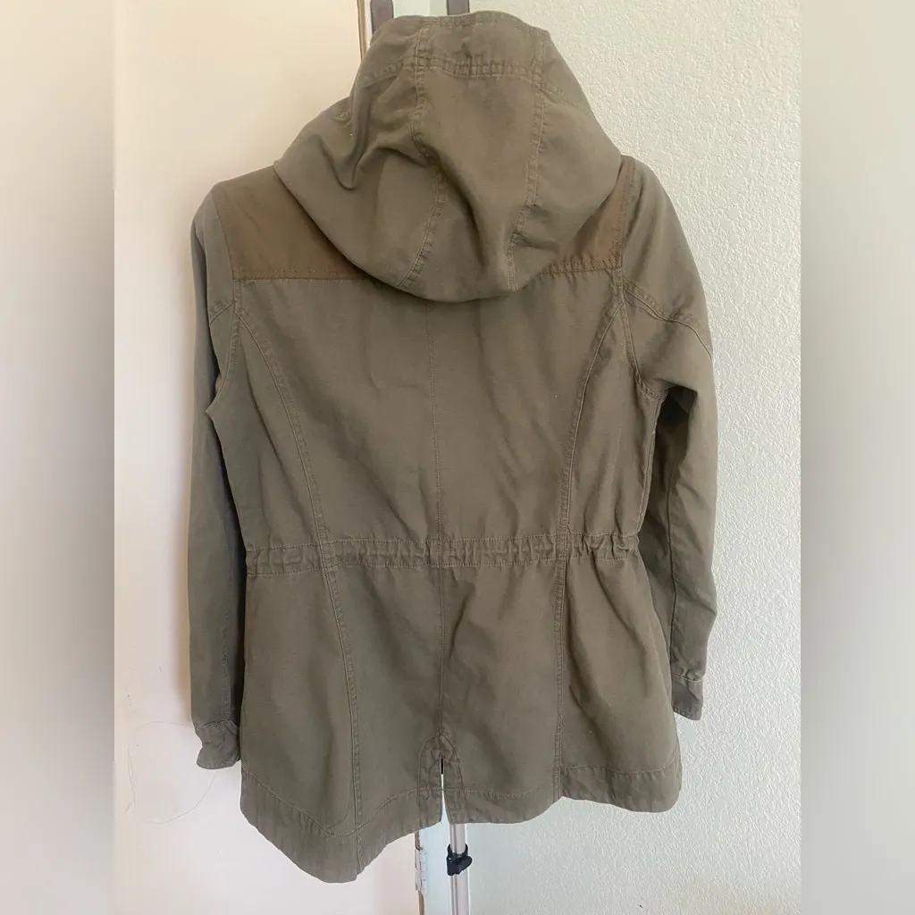 Signature Studio Army Green Hooded Drawstring Cargo Jacket Large - Image 2