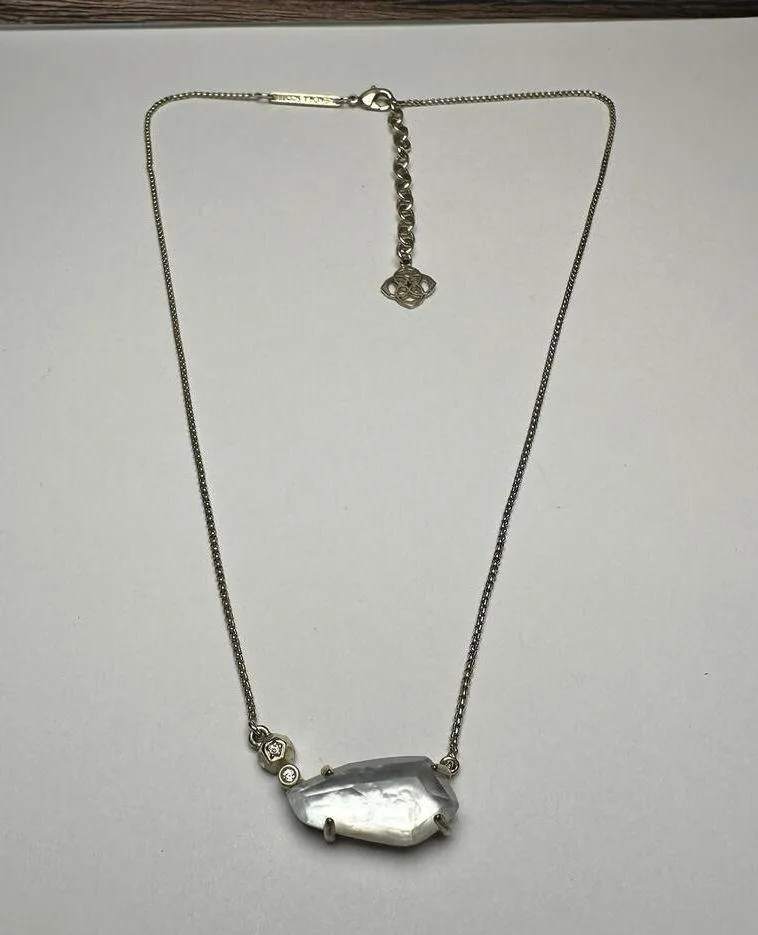 Kendra Scott Pearly Glass & Rhinestone Gold Tone Necklace Adjustable Length - Image 10