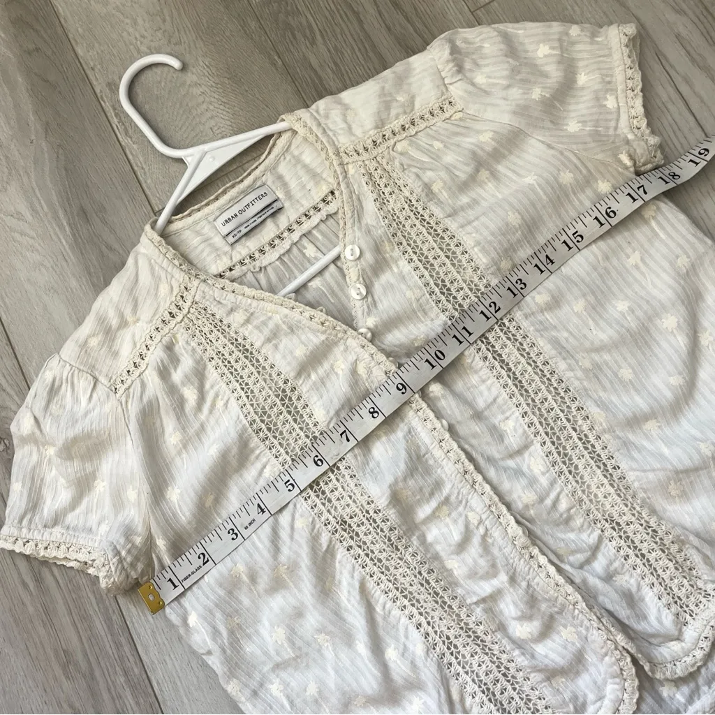 Urban Outfitters Top lace embroidered womens Cream (xsmall) boho peasant prairie - Image 3