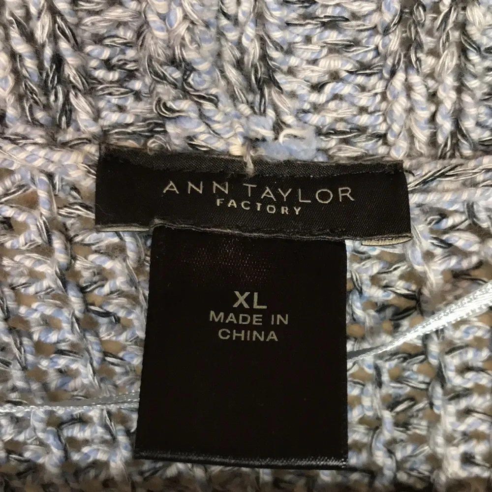 Ann Taylor Women’s Knit Blue White Batwing Sleeve Open Front Cardigan Sweater - Image 7