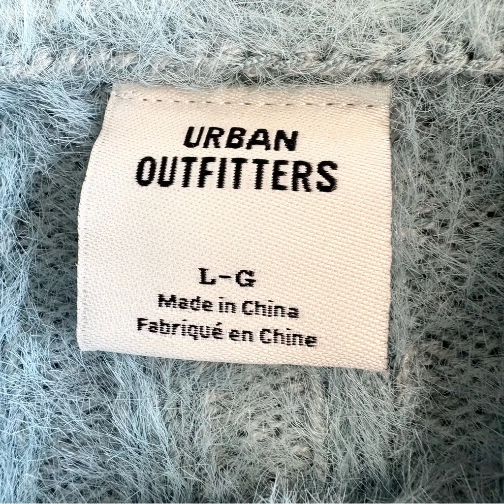 Urban Outfitters iets Frans… Eyelash Shrunken Hoodie Sweater Sweatshirt Large - Image 12