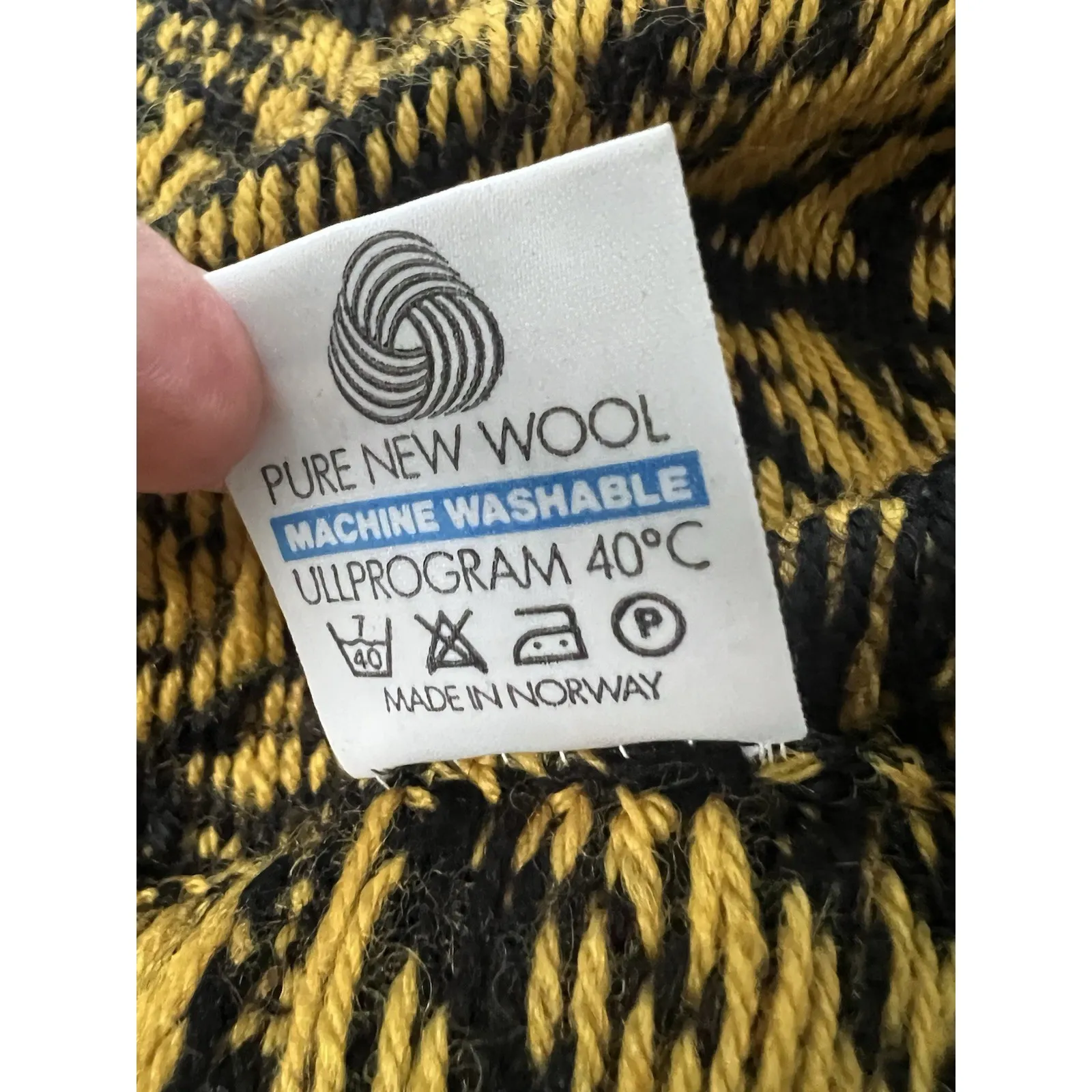 Vigdis‎ Design Handmade In Norway New Wool Vintage Sweater Medium NWOT RARE Black - Image 7