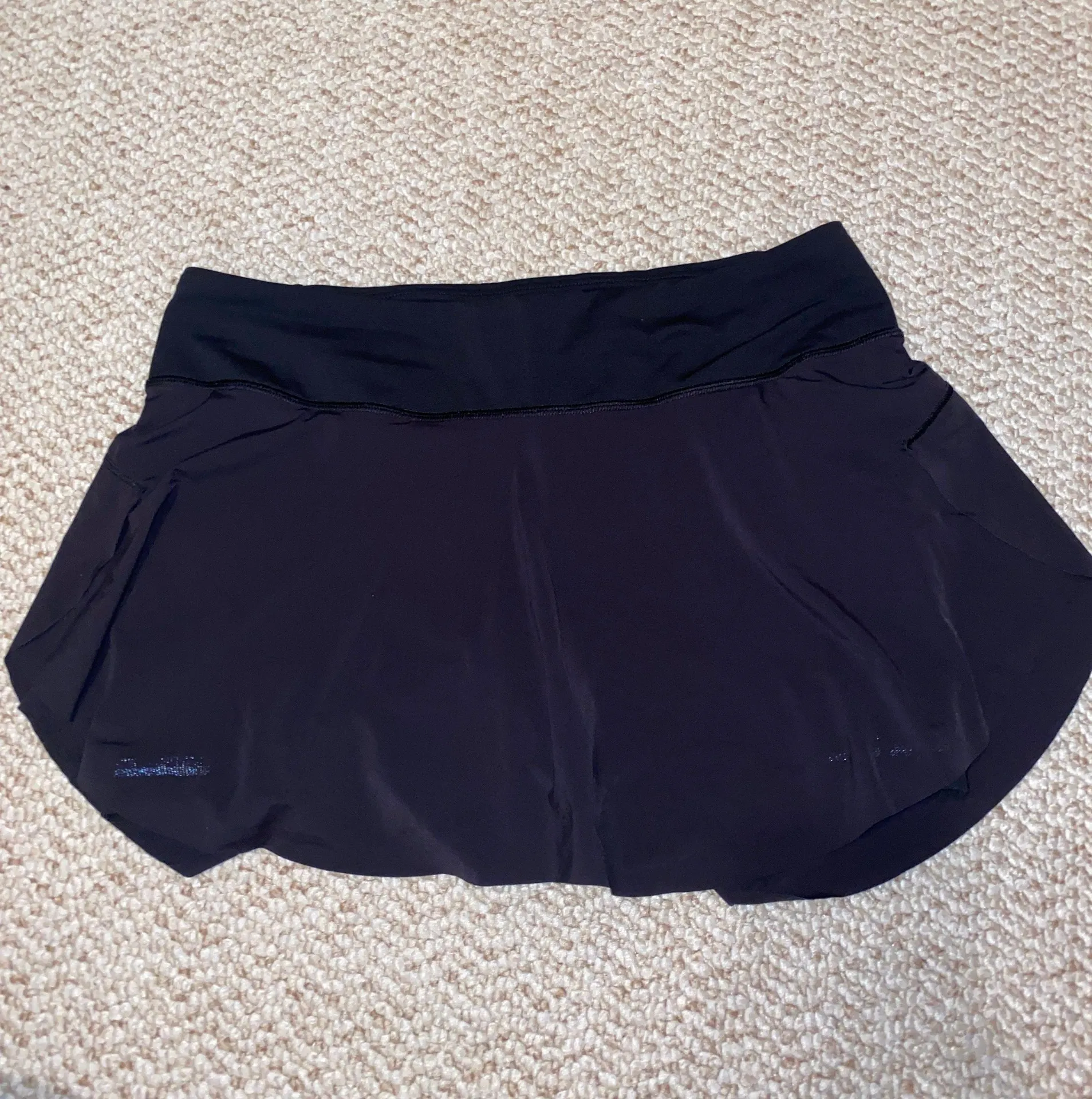 Lululemon Skirt - Image 4