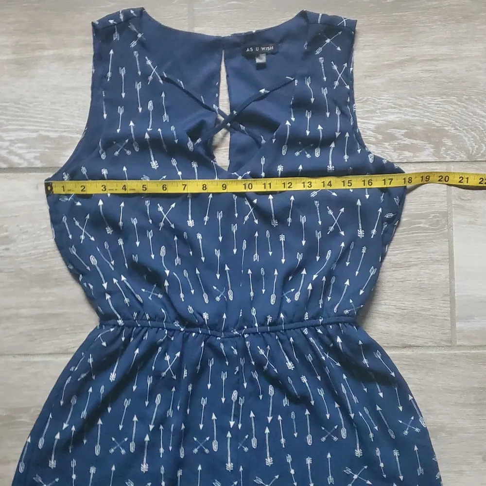 As U Wish V-Neck Sleeveless Arrow Print Romper | V-Neck Sleeveless Romper - Image 7