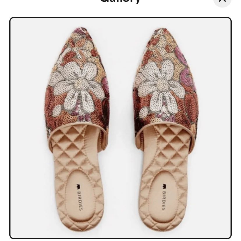 Birdies Dove Pink Petal Floral Pattern Sequin slip on loafer classic fall $150 Gold Size 9.5 - Image 7