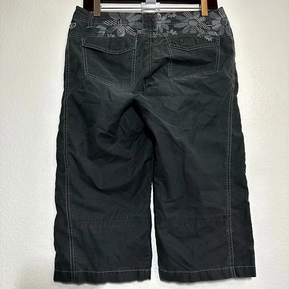 KUHL Dry Stretch Capri Cargo Shorts Mid Floral Belt Line Flat Front Black 6 31" - Image 4