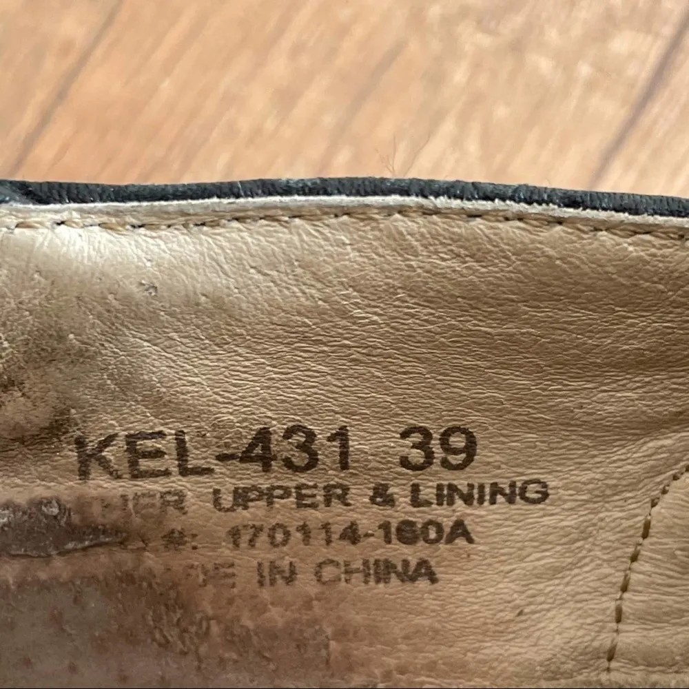 Alegria Slip Resistant Black Floral Clogs Women's 9 US - Image 2