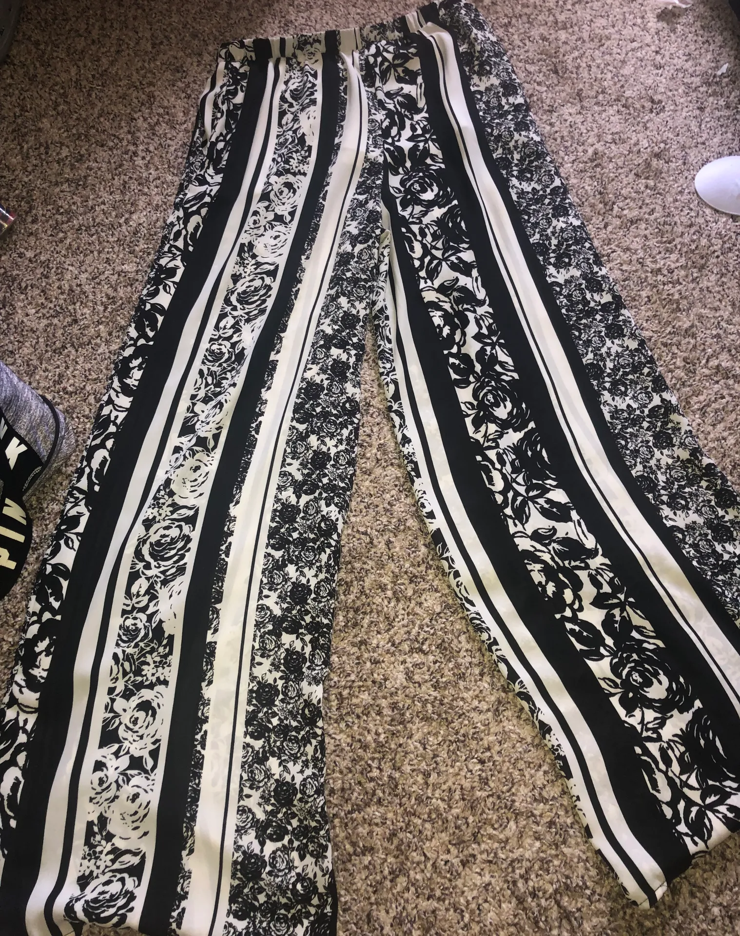 Floral Print Beach Pant- Size Medium  - Image 2