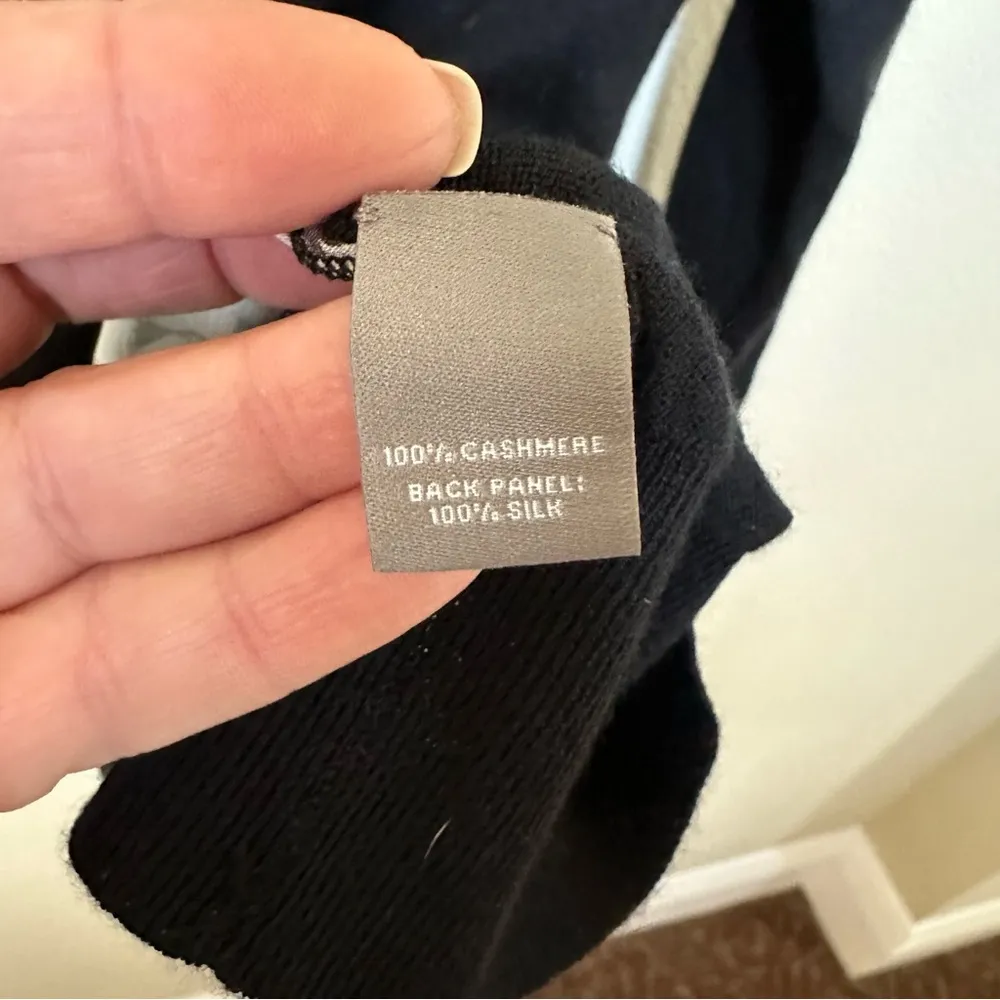 Neiman Marcus Cashmere Collection cardigan XSmall EUC - Image 3