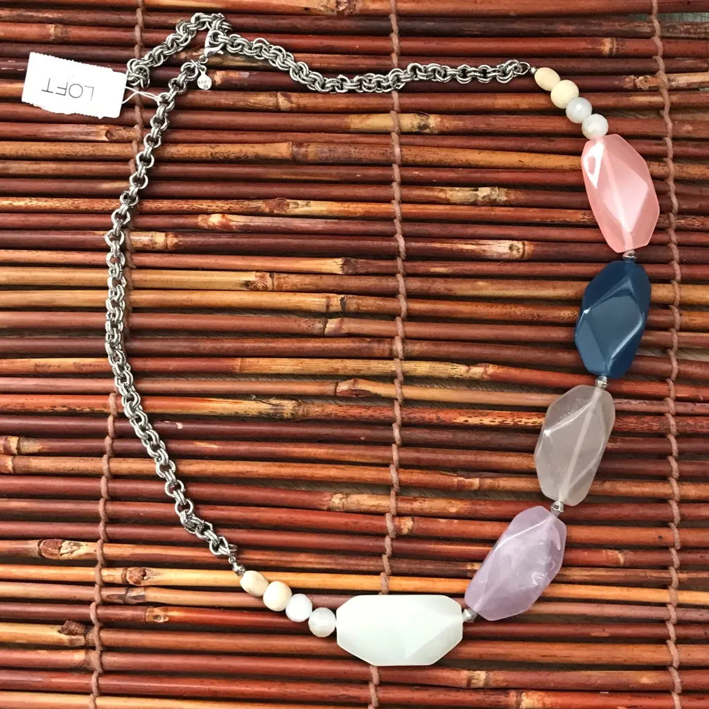 Loft Necklace large Pink & Blue Beads NWT - Image 3