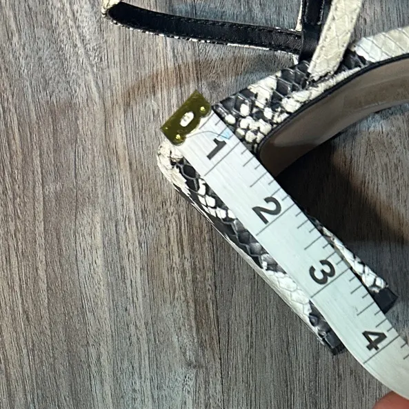 Gianni Bini Snakeskin Patterned Heels - Image 8