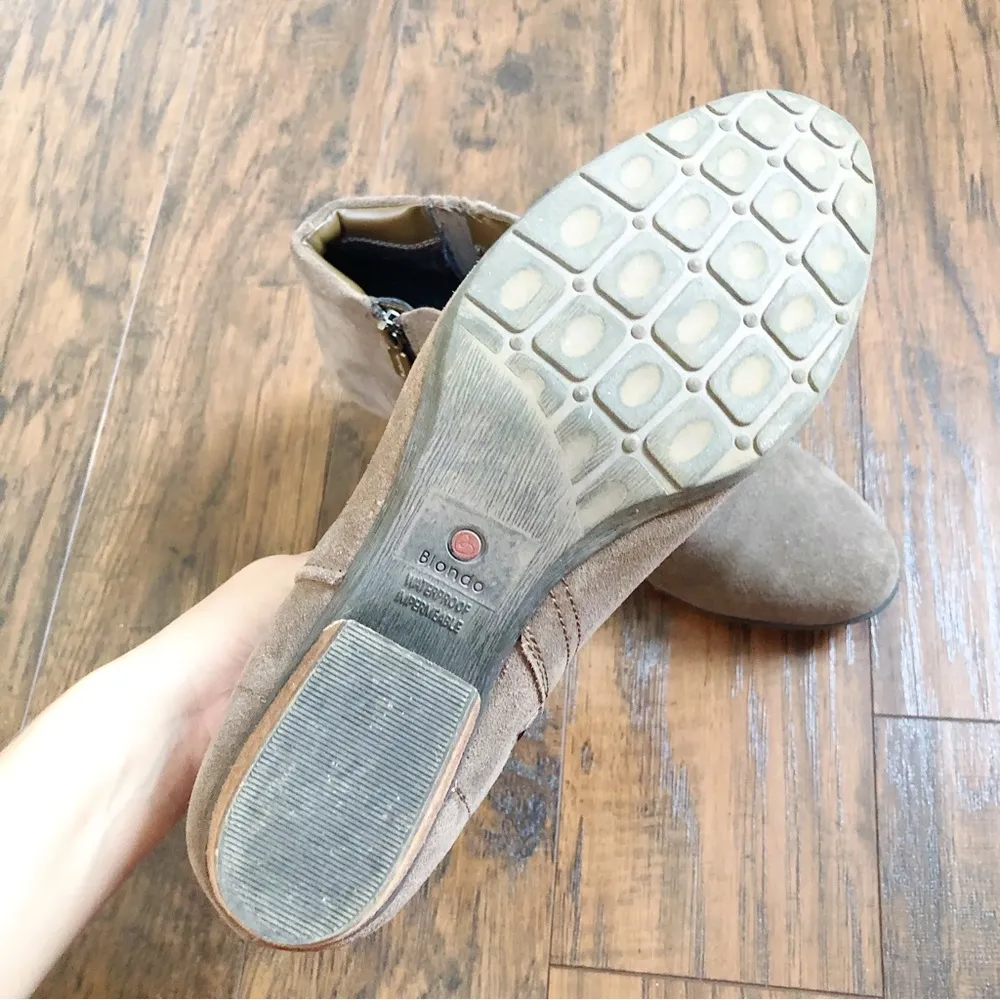 Blondo • Valli 2.0 suede ankle boots Dark Taupe leather heeled bootie waterproof - Image 11