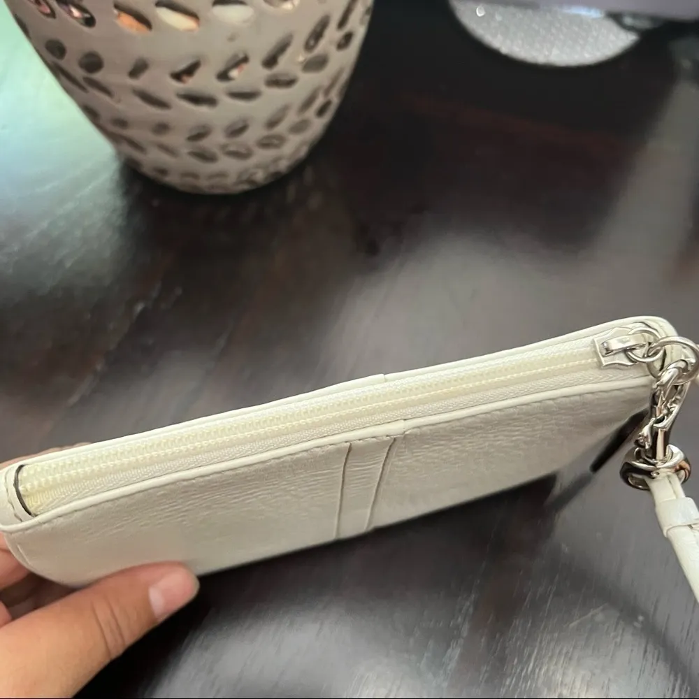 Coach Vintage Wristlet - Image 2