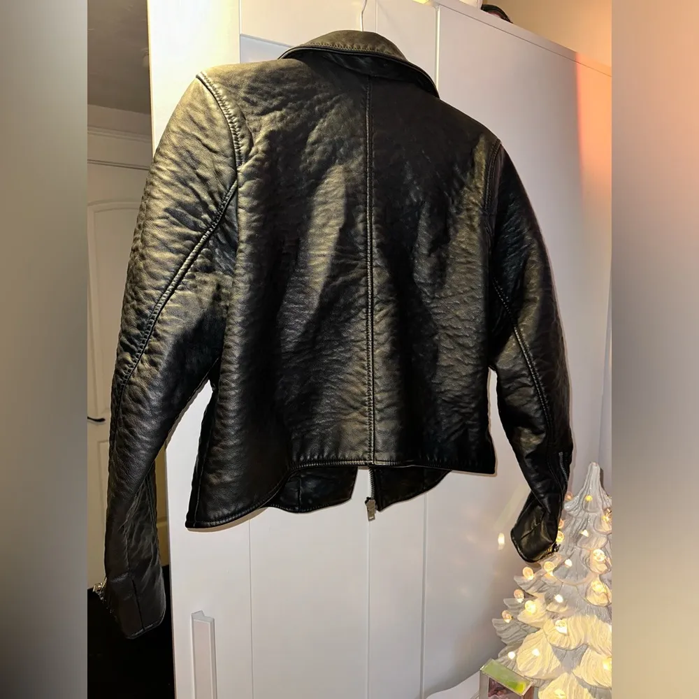 NWOT Abercrombie & Fitch black vegan leather moto jacket - Image 13