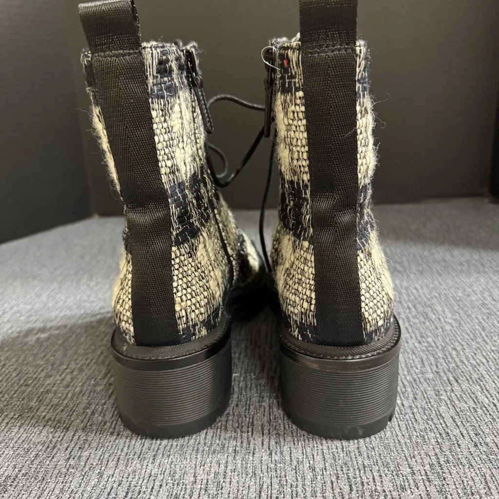 Tory Burch Women’s Miller Lug Sole Bootie - Image 13