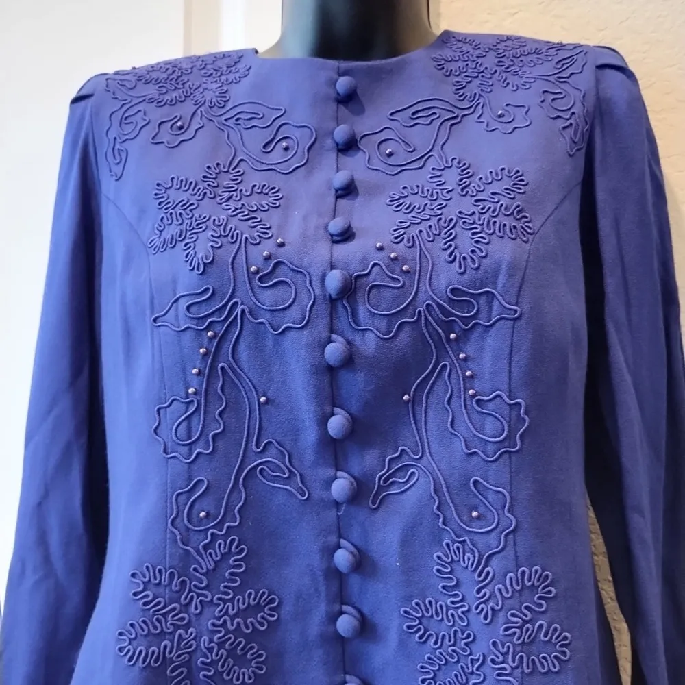 Karin Stevens Dress Top Attached Skirt Women’s Dress Embroidered Size 8P - Image 3