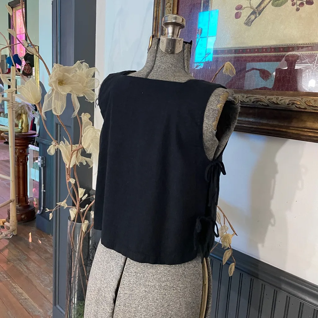 NWT Abercrombie & Fitch Linen Blend Apron Tie Side Cropped Black Tank - XS 💚🎀 - Image 7